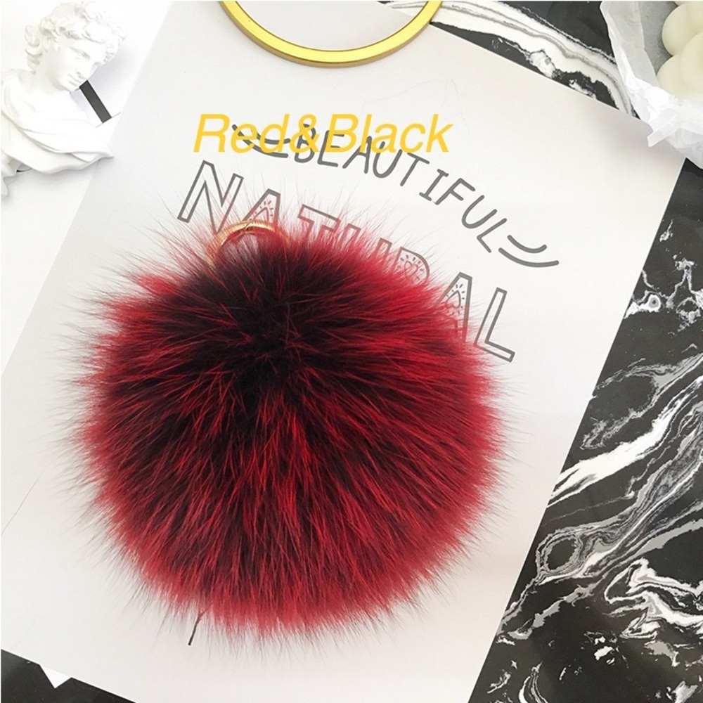 Pompom keychain- KC001 Red&black